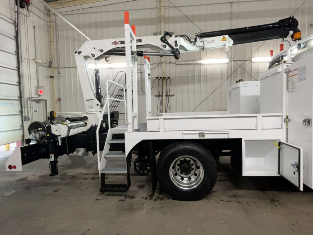 2026 Freightliner 108SD 4x2 IMT 10/72SL K3 Hi-Rail Section Truck