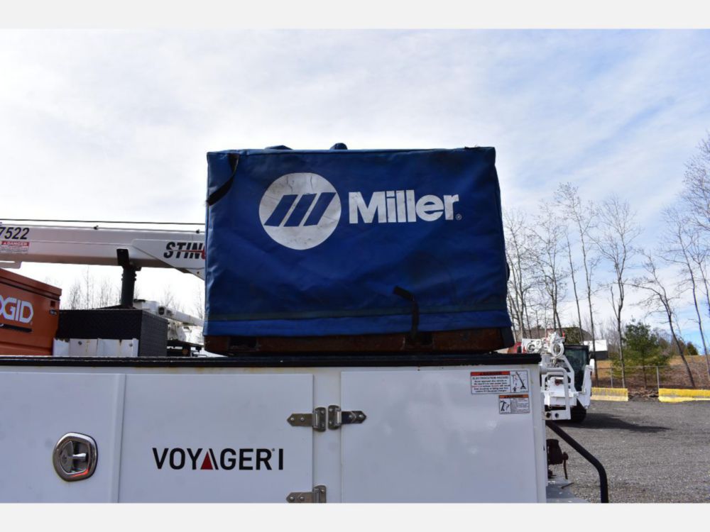 2021 Chevrolet 5500 4x4 Load King Voyager Service Truck