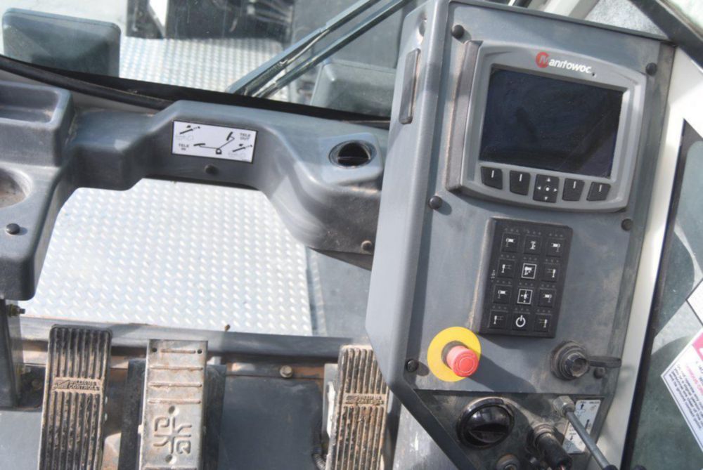 60 tons 128 ft Boom Truck