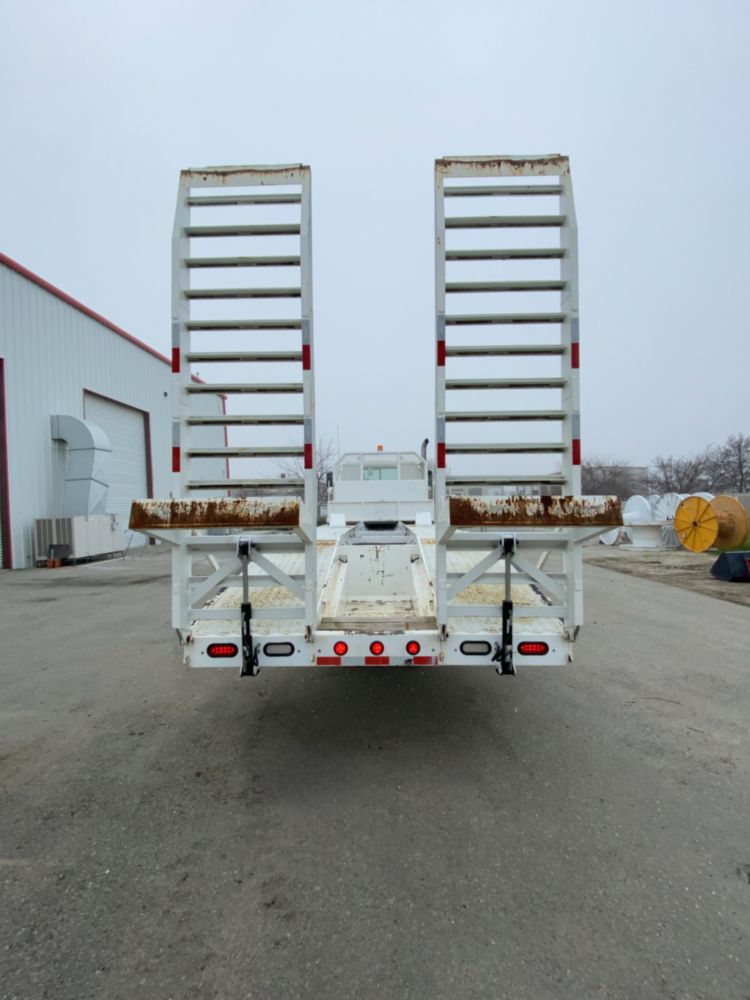 2018 Western Star 4700SB 6x4 Equipment Hauler