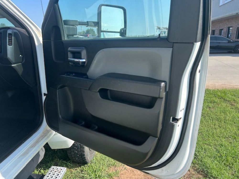 2019 Chevrolet 6500 4x4 Load King Stinger 7522 Service Truck