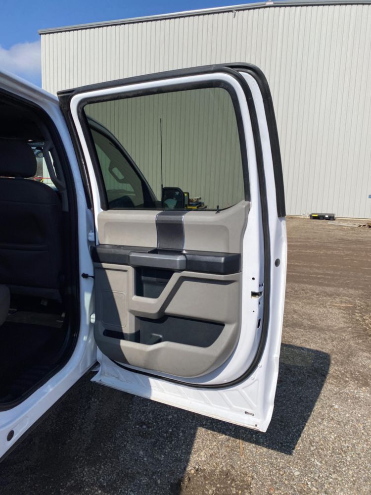 2015 Ford F-150 Crew Cab 4x4 Pickup
