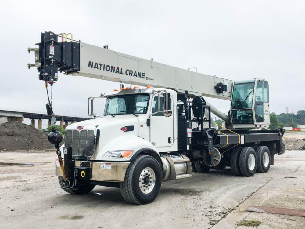 33 tons 127 ft Boom Truck