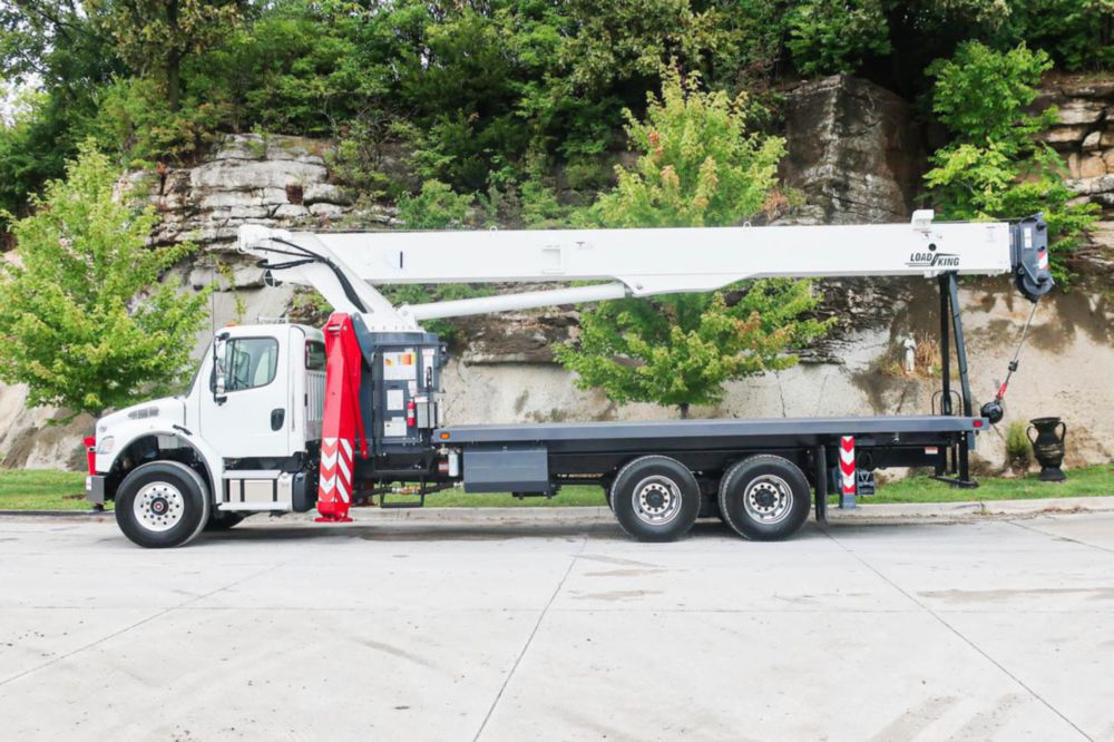 28 tons 106 ft Boom Truck