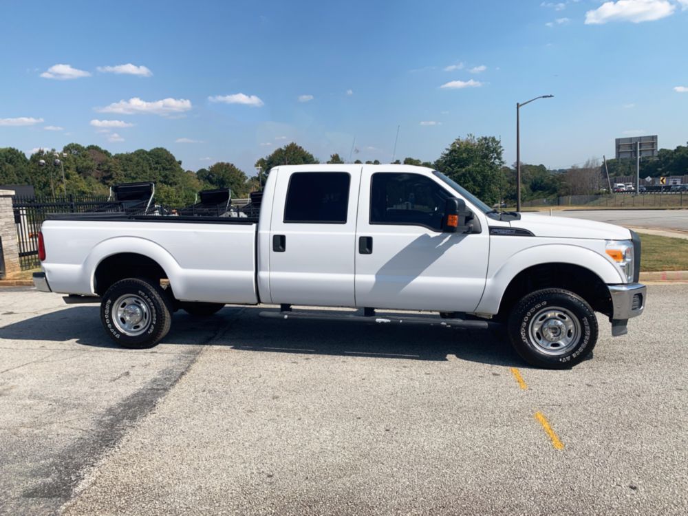 2016 Ford F-250 Crew Cab 4x4 Pickup Truck