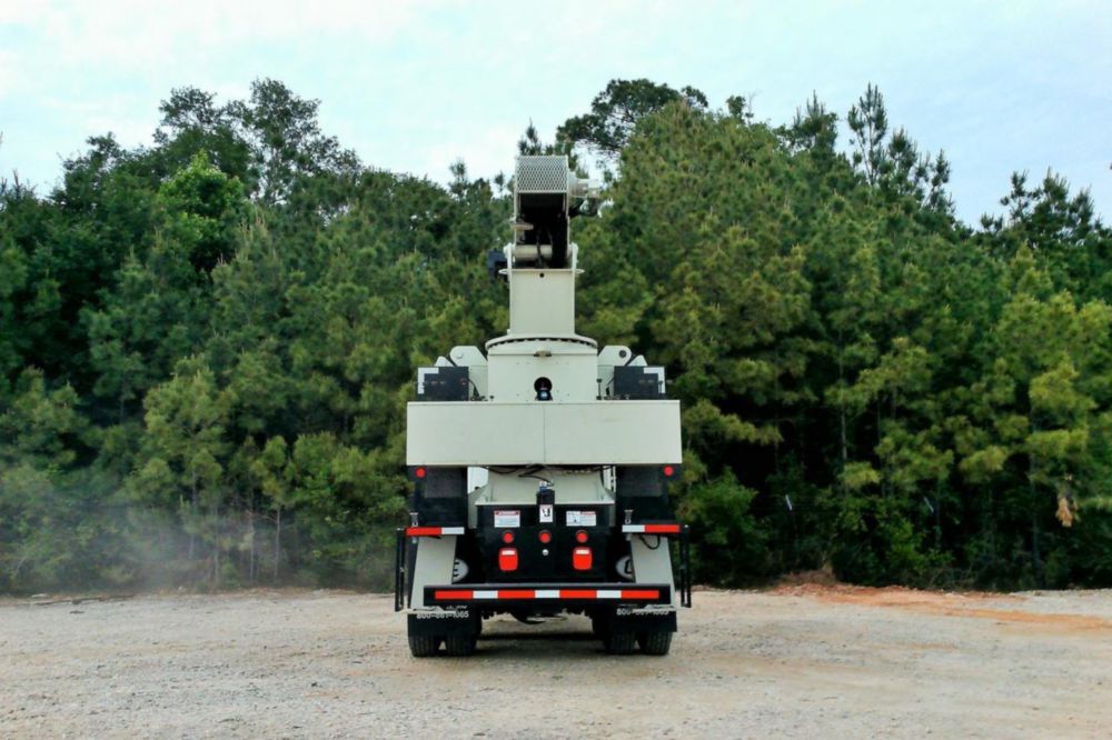 26 tons 125 ft Boom Truck