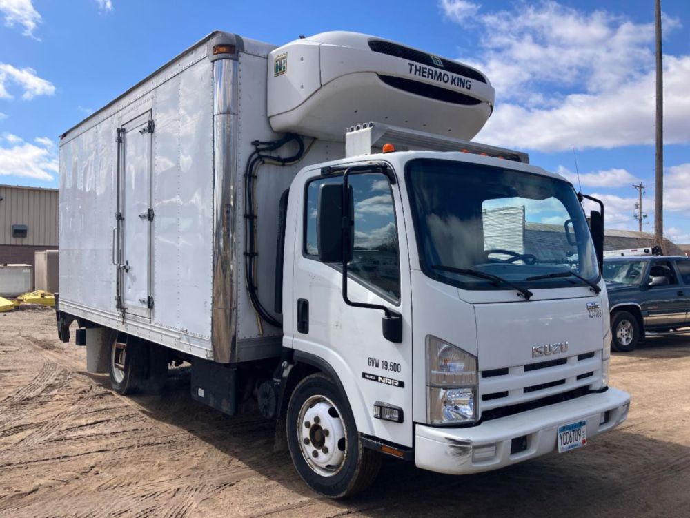 2014 Isuzu NPR Thermo-King T-680R Reefer Truck