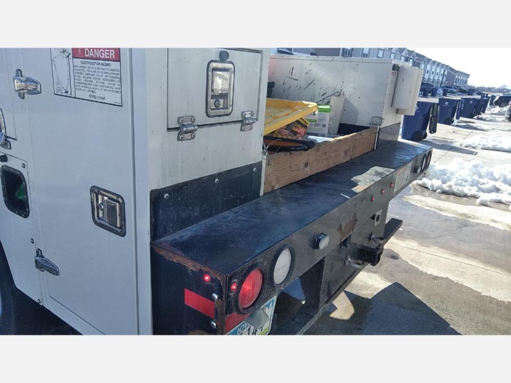 2022 Dodge Ram 5500 4x4 Posi Plus Cable Placer Truck
