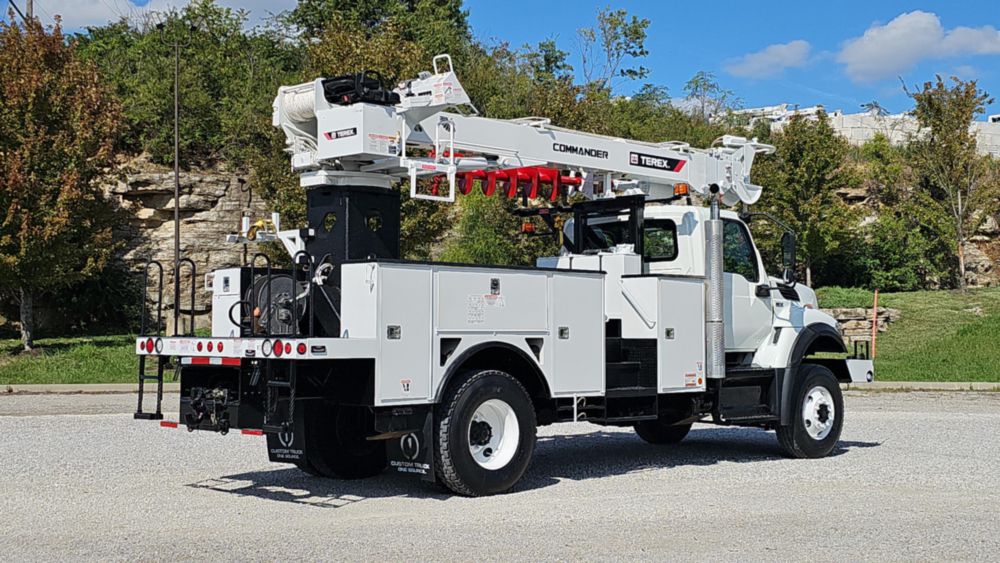 2021 International HV507 4x4 Terex C4047 Digger Derrick