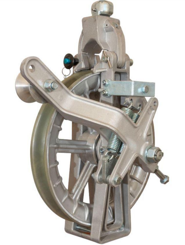 CTOS BTV-11-BG Full Frame Block with Grounding Arm, 16" to 42" Urethane Sheaves