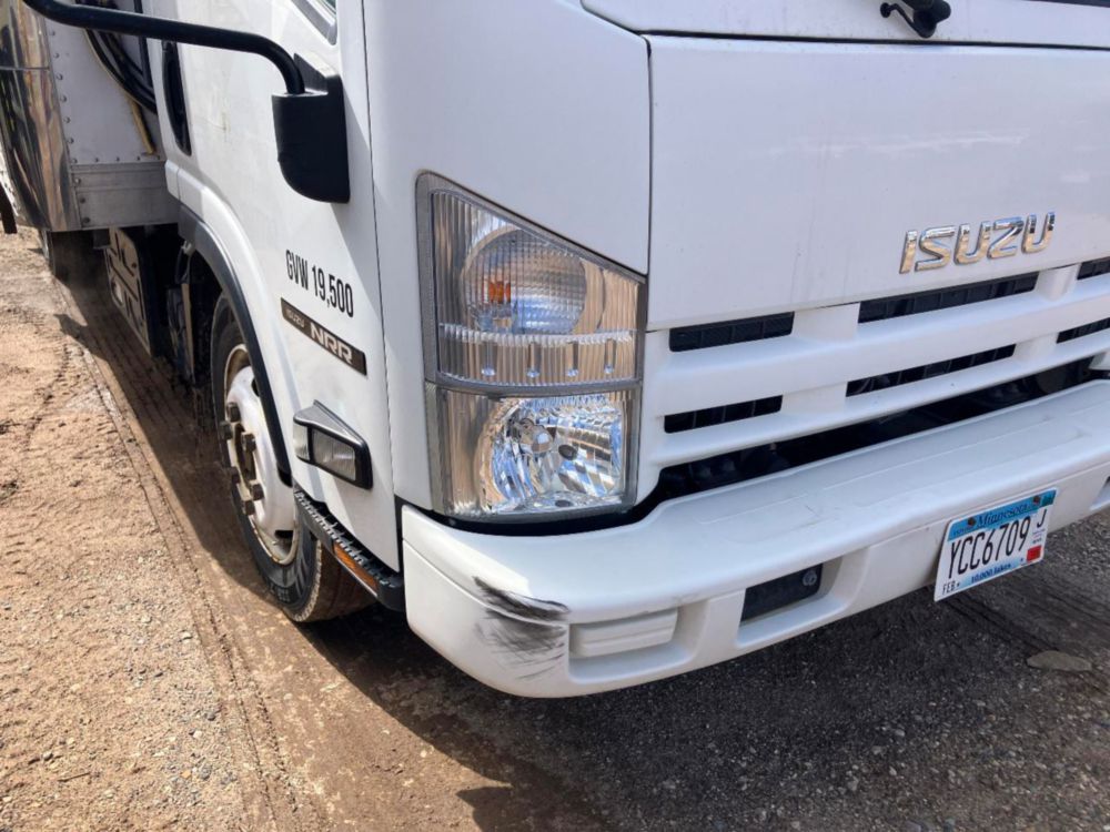 2014 Isuzu NPR Thermo-King T-680R Reefer Truck
