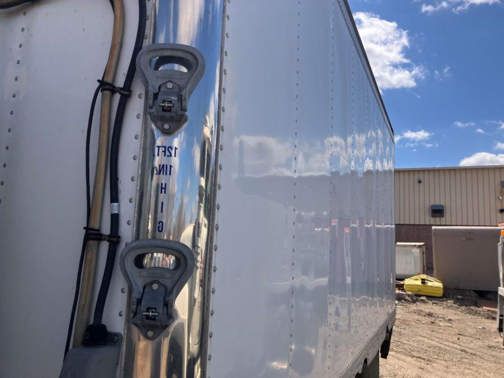2014 Isuzu NPR Thermo-King T-680R Reefer Truck
