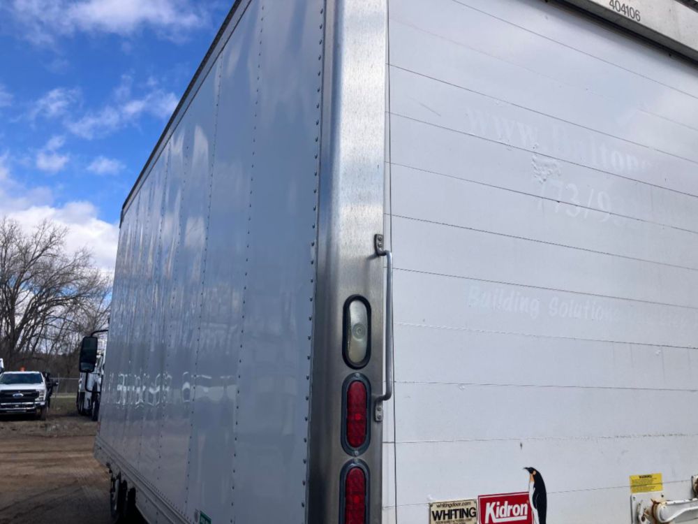 2014 Isuzu NPR Thermo-King T-680R Reefer Truck