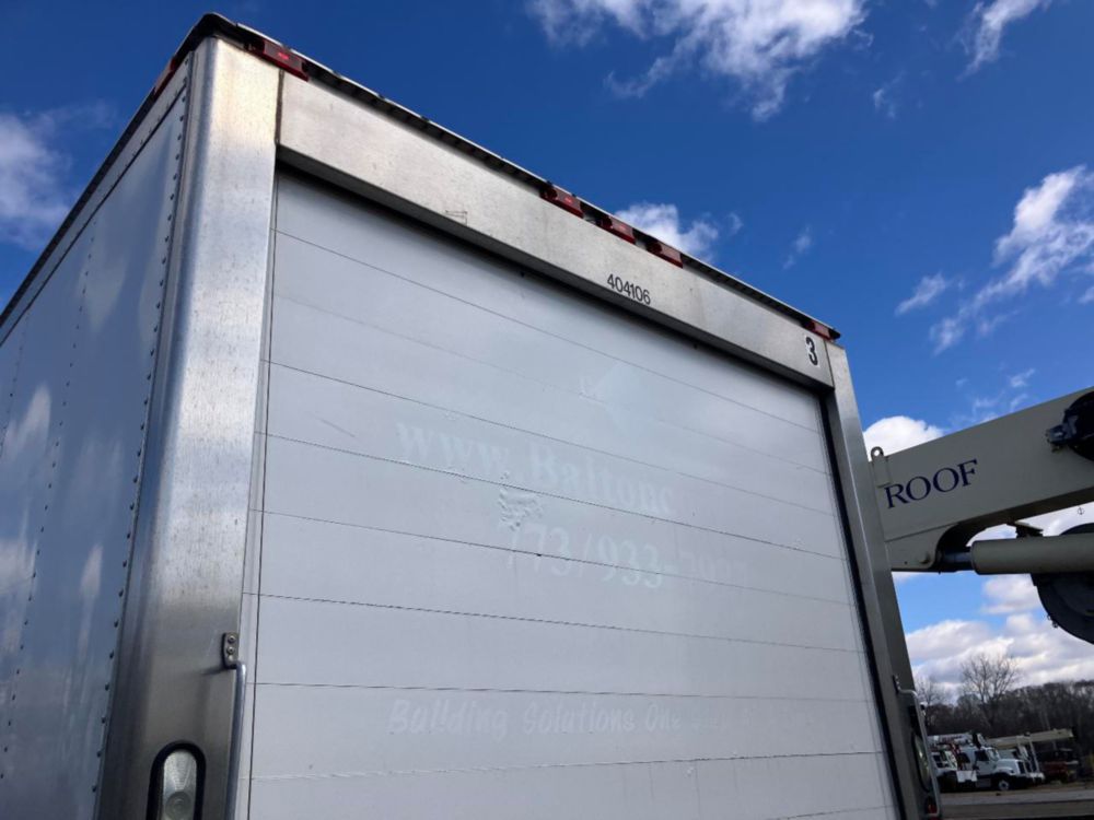 2014 Isuzu NPR Thermo-King T-680R Reefer Truck