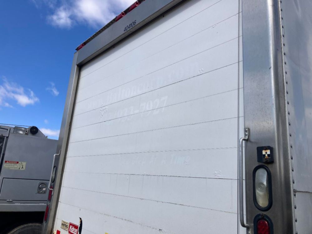 2014 Isuzu NPR Thermo-King T-680R Reefer Truck