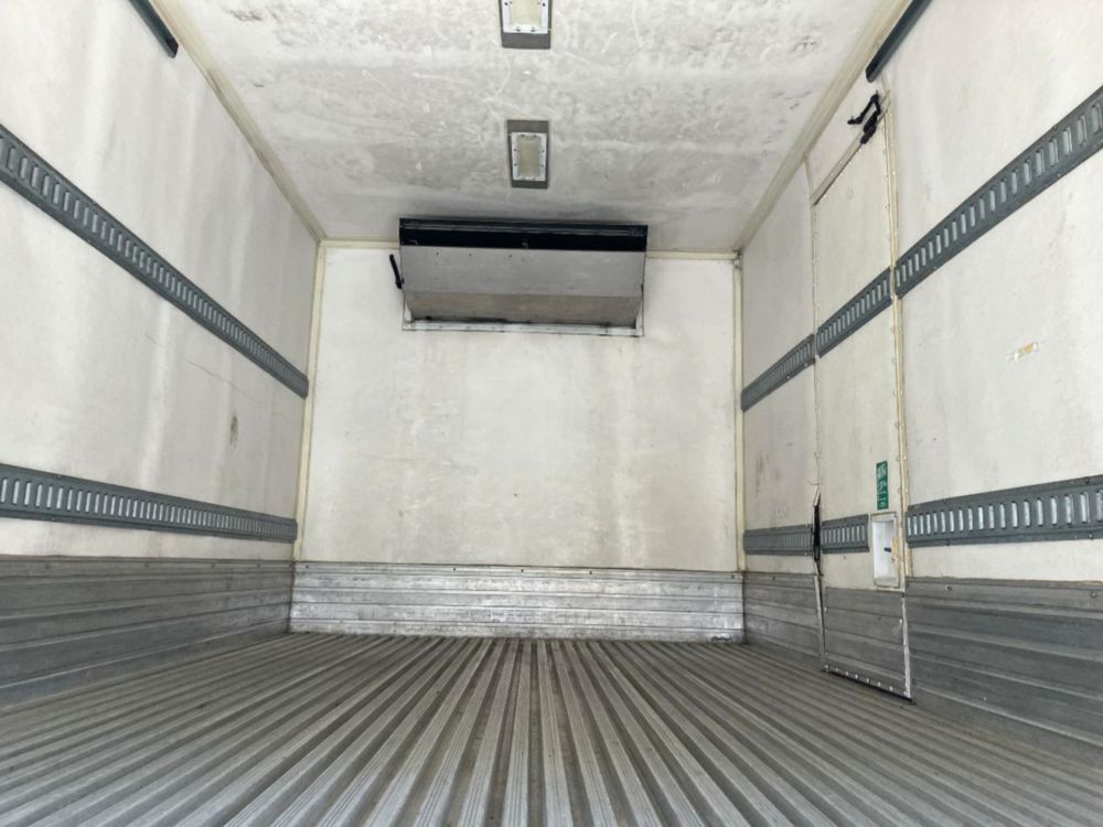2014 Isuzu NPR Thermo-King T-680R Reefer Truck