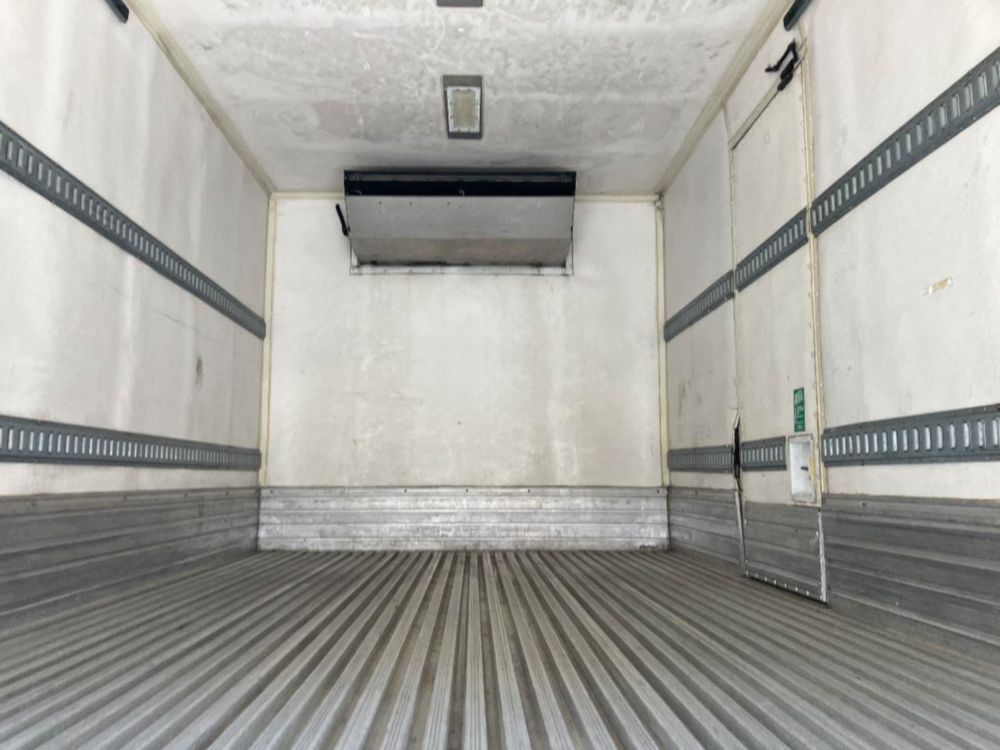 2014 Isuzu NPR Thermo-King T-680R Reefer Truck