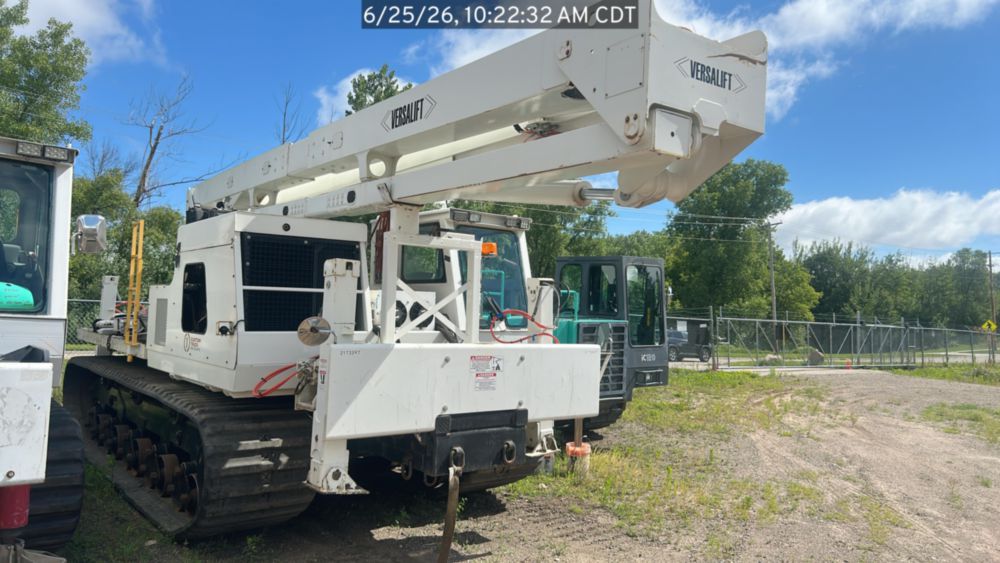 2016 CTRAC-8000 Tracked Versalift VST-9500-I Bucket