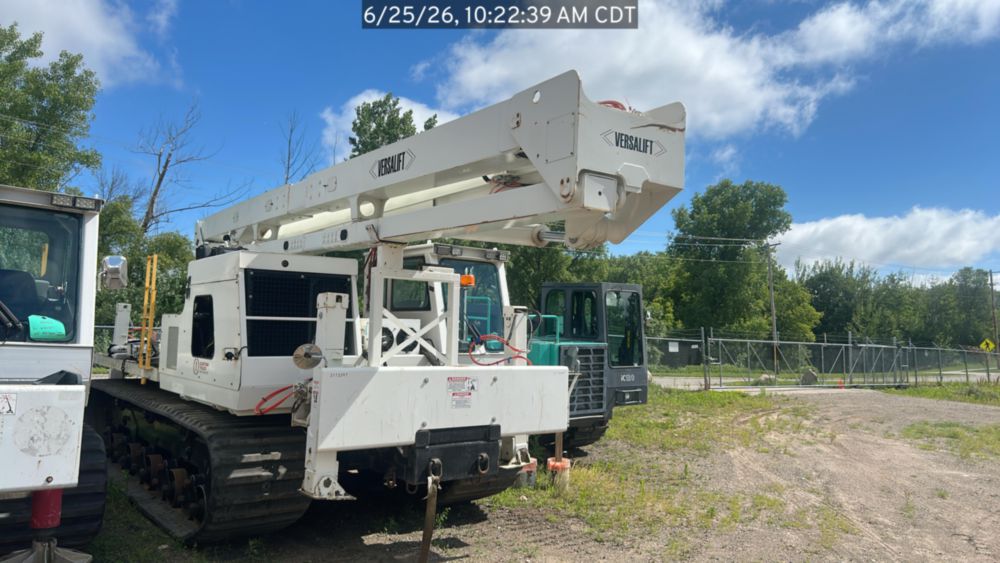 2016 CTRAC-8000 Tracked Versalift VST-9500-I Bucket