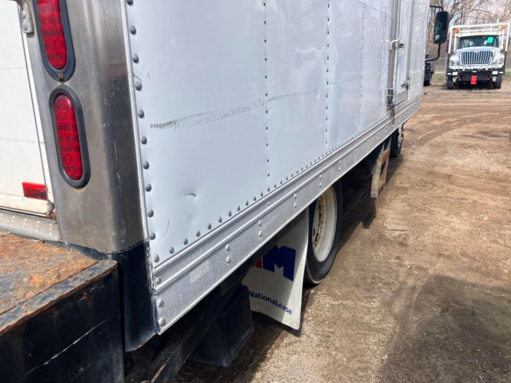 2014 Isuzu NPR Thermo-King T-680R Reefer Truck