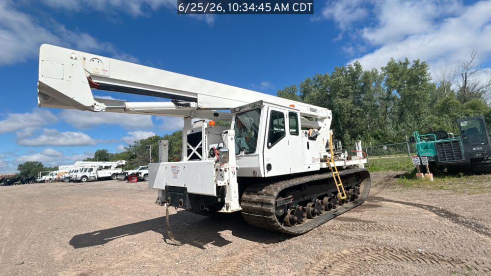 2016 CTRAC-8000 Tracked Versalift VST-9500-I Bucket