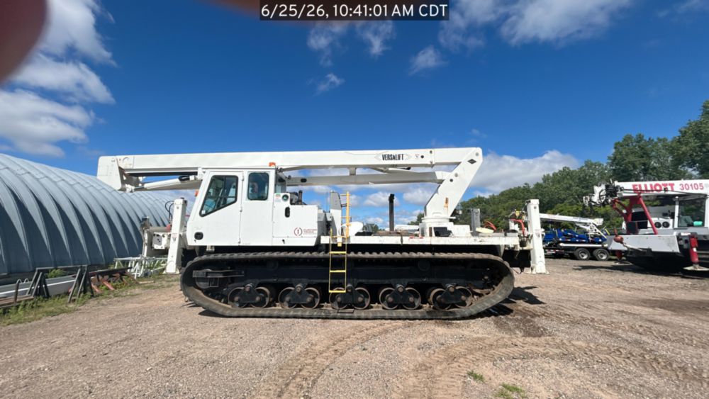 2016 CTRAC-8000 Tracked Versalift VST-9500-I Bucket