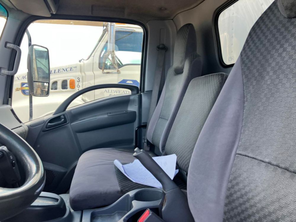 2014 Isuzu NPR Thermo-King T-680R Reefer Truck
