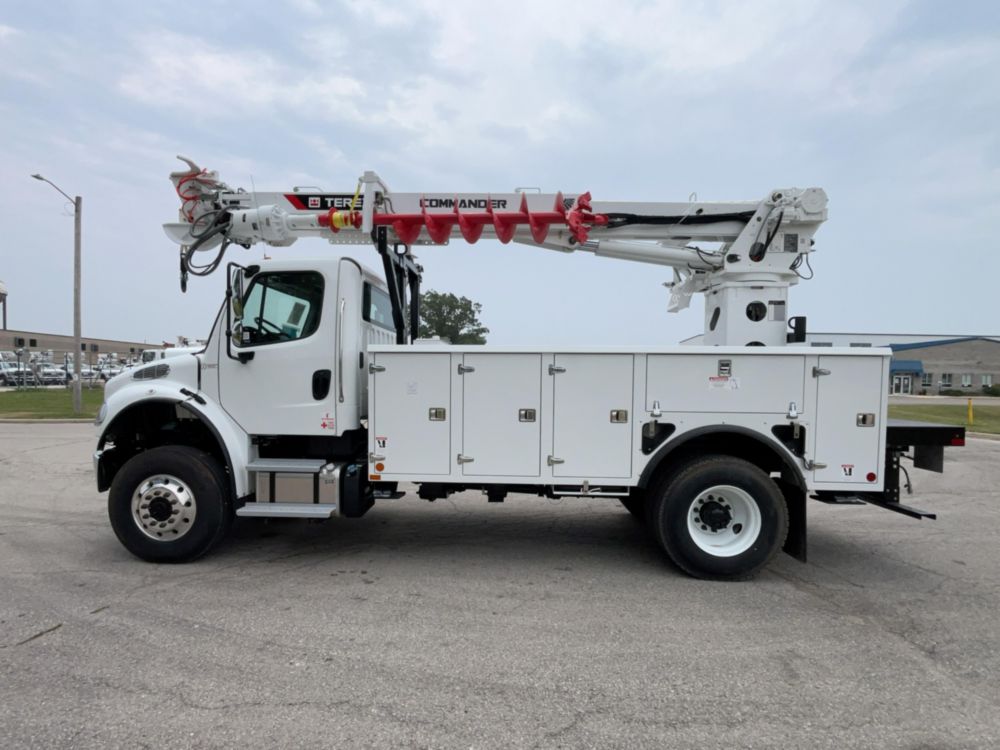 2024 Freightliner M2106 4x4 Versalift VN-555-MHI Bucket Truck