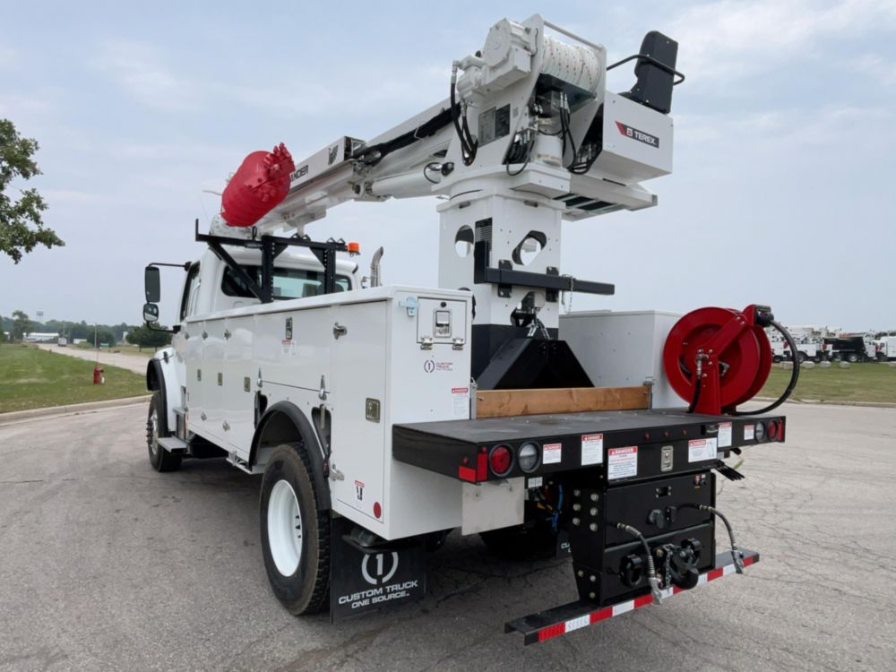 2024 Freightliner M2106 4x4 Versalift VN-555-MHI Bucket Truck