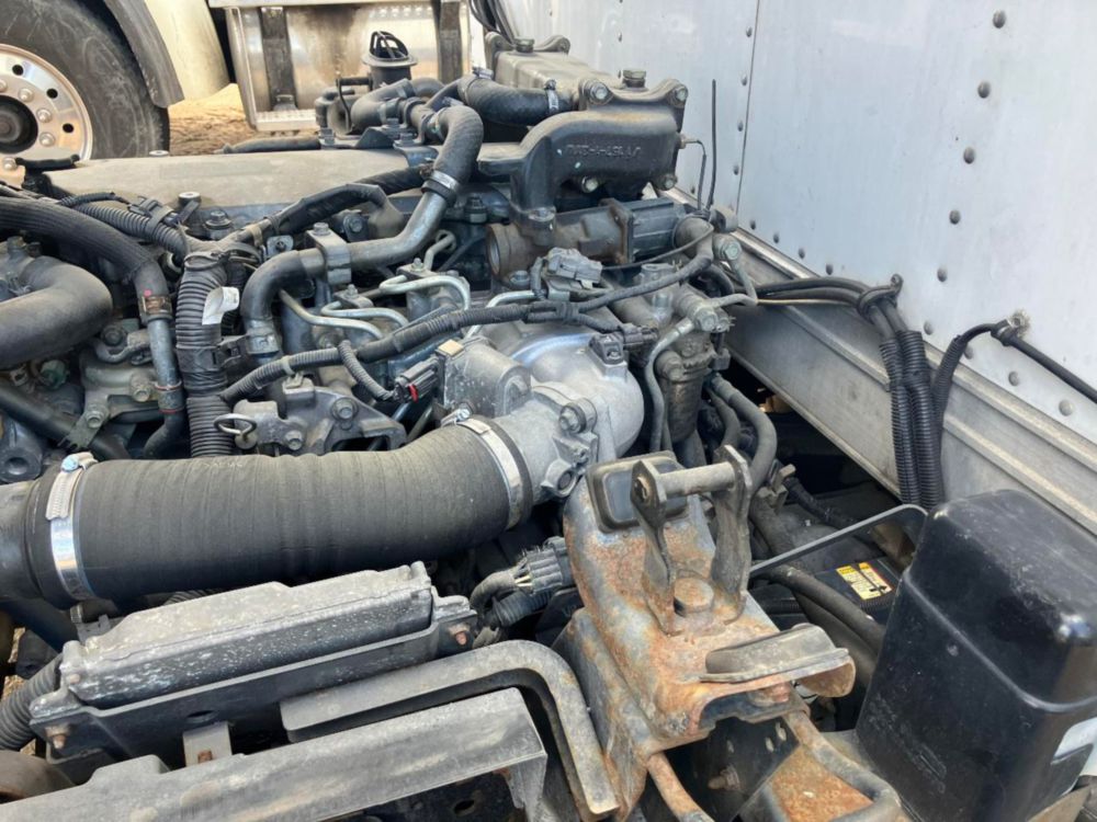 2014 Isuzu NPR Thermo-King T-680R Reefer Truck