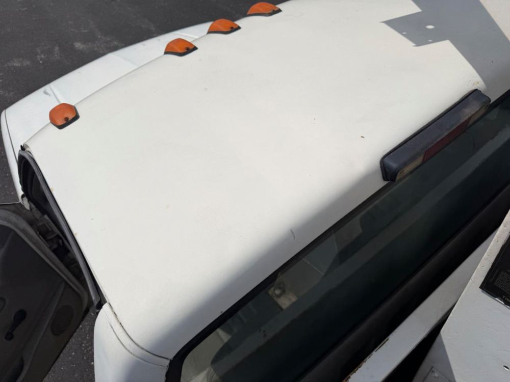 2000 GMC 3500 Versalift TEL-29N Versalift Bucket Truck
