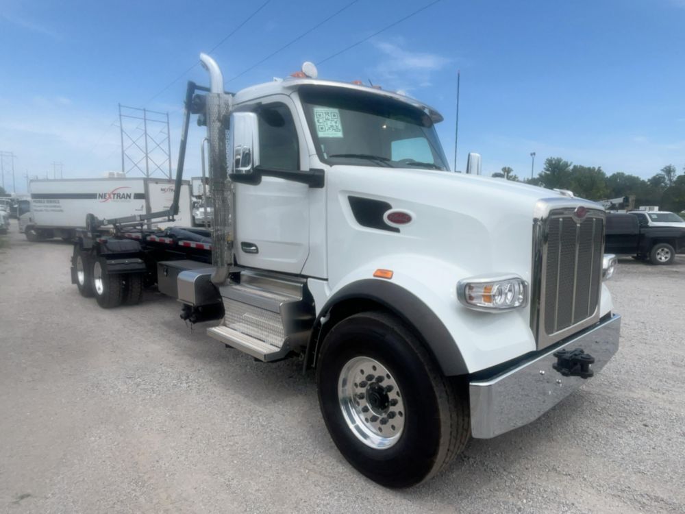 Peterbilt 567 6x4 Palfinger HT 500 L TEC Hook Lift Truck