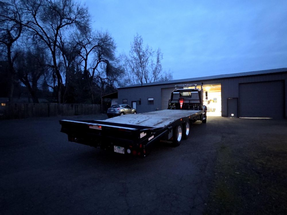 2025 Freightliner M-112 Versatran 15 Ton Retriever Flat Bed Truck