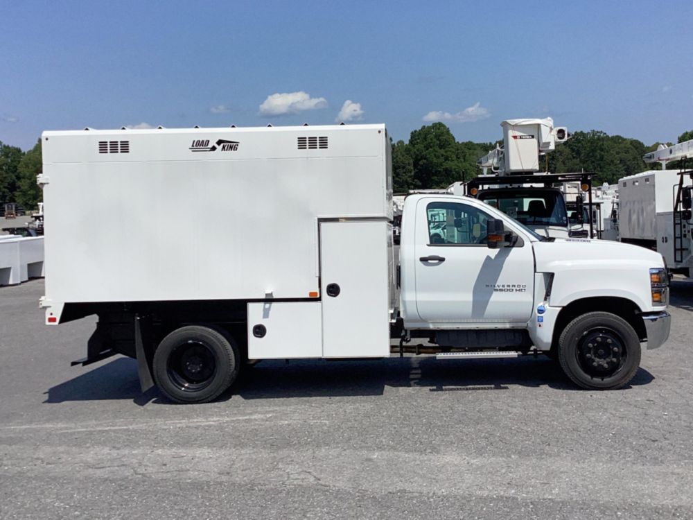 2023 Chevrolet 5500 4x2 Chipper Truck