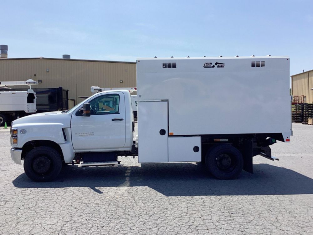 2023 Chevrolet 5500 4x2 Chipper Truck