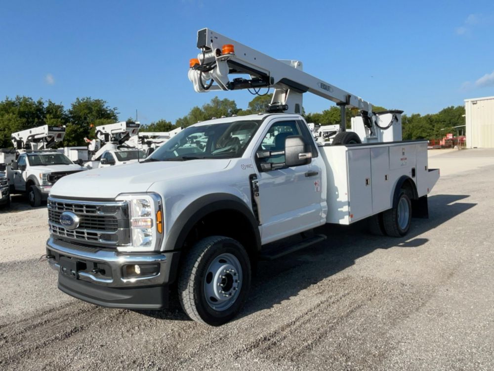2026 Ford F550 4x4 Versalift SST-36-NE Bucket Truck