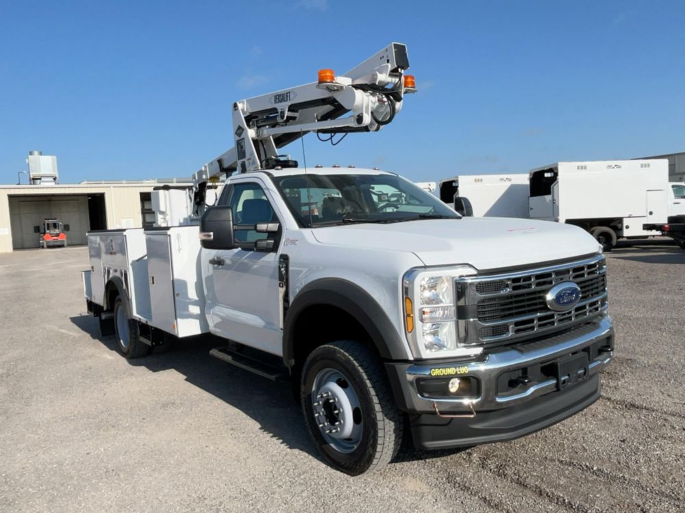 2026 Ford F550 4x4 Versalift SST-36-NE Bucket Truck
