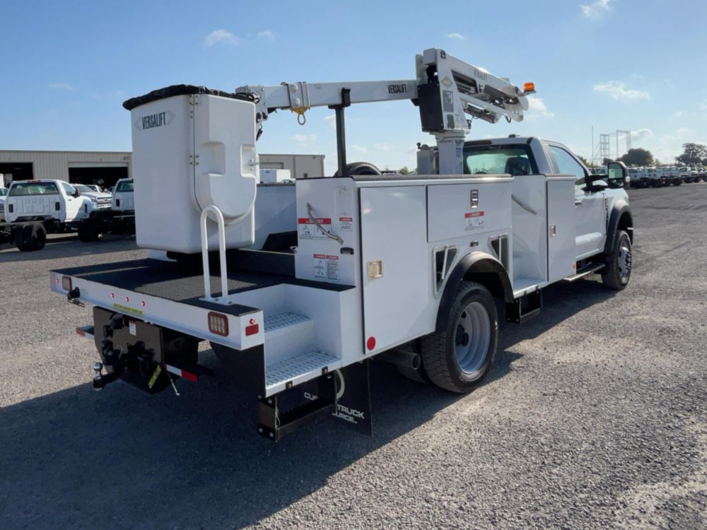 2026 Ford F550 4x4 Versalift SST-36-NE Bucket Truck