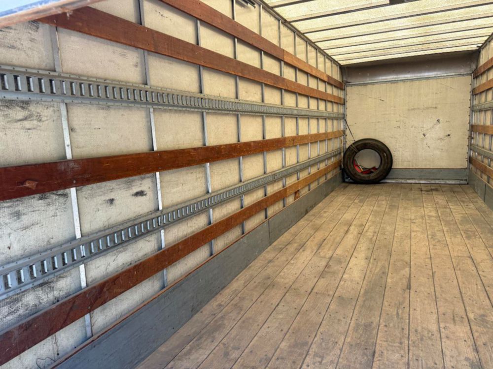2007 Single Hino 268 Box Truck