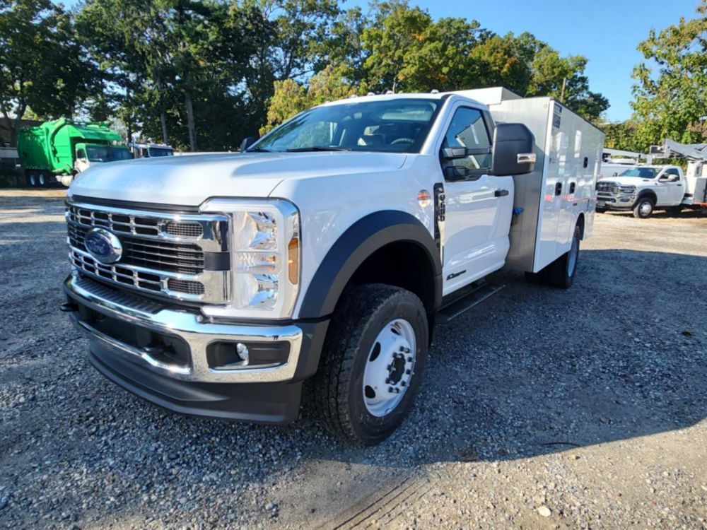 Ford F600 4x4 Service Truck