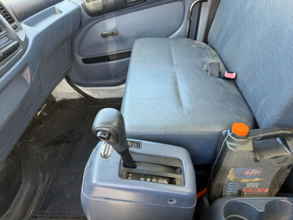 2007 Single Hino 268 Box Truck