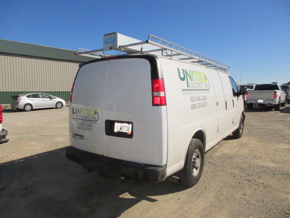 2015 Chevrolet Express 2500 Cargo Van