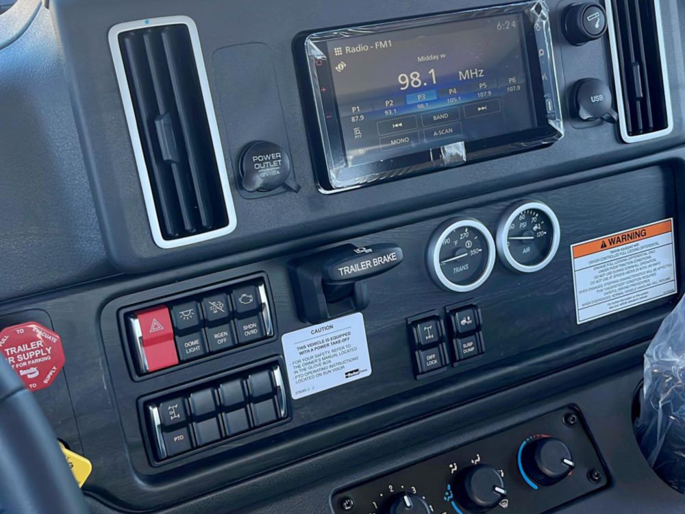 2025 Freightliner M2106 4x2 Palfinger HAD-200L Hook Lift Truck