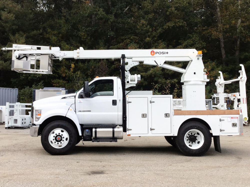 2023 Ford F750 4x2 Posi Plus 800-40 Cable Placer