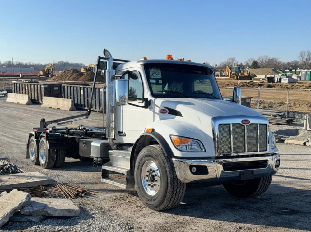 2025 Peterbilt 548 6x4 Palfinger HT 500 L TEC Hook Lift Truck