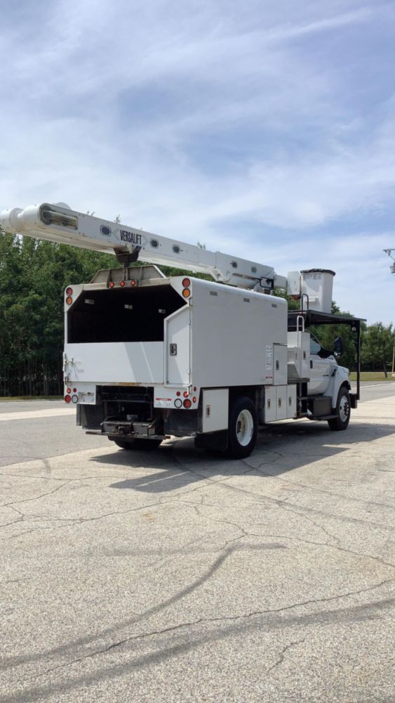2018 Ford F-750 4x2 Versalift VO-260-REV-03 Forestry Bucket Truck