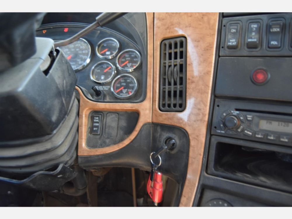 2010 Int'l Prostar Tri-Axle Dump Truck