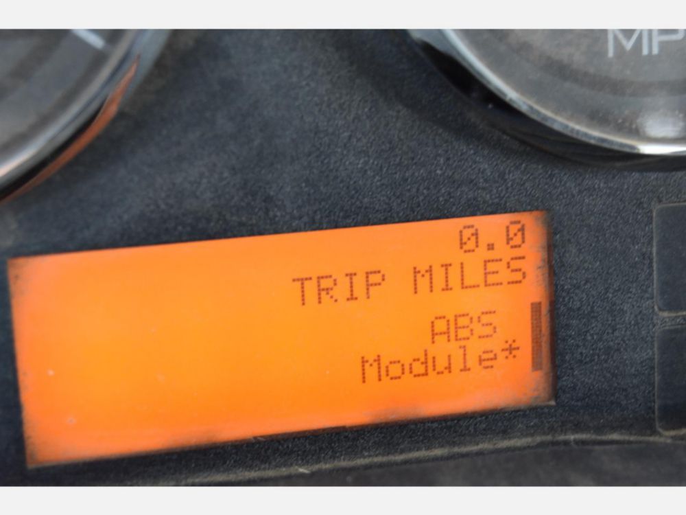 2010 Int'l Prostar Tri-Axle Dump Truck