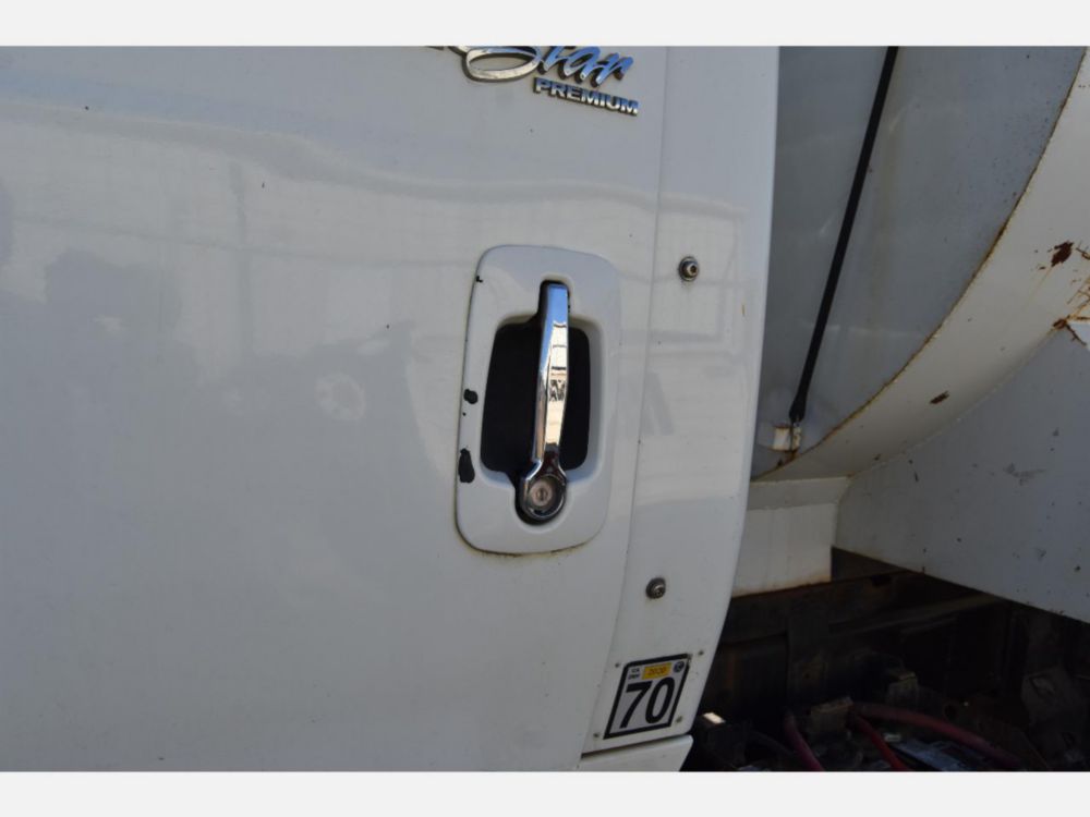 2010 Int'l Prostar Tri-Axle Dump Truck