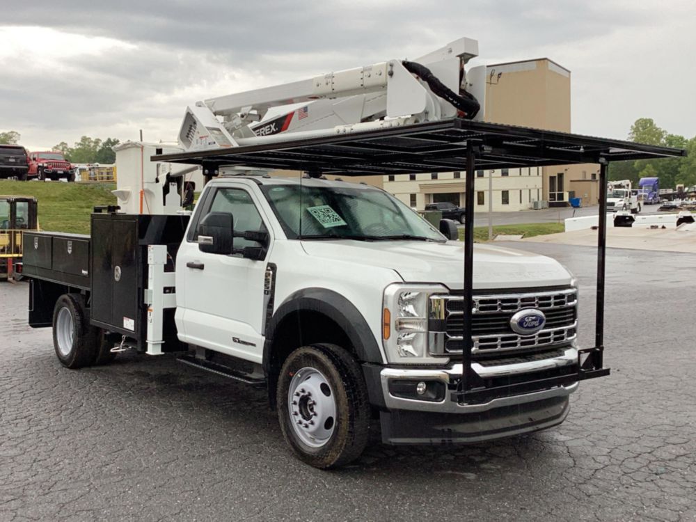 2026 Ford F550 4x4 Terex Utilities LT40-RM Bucket Truck